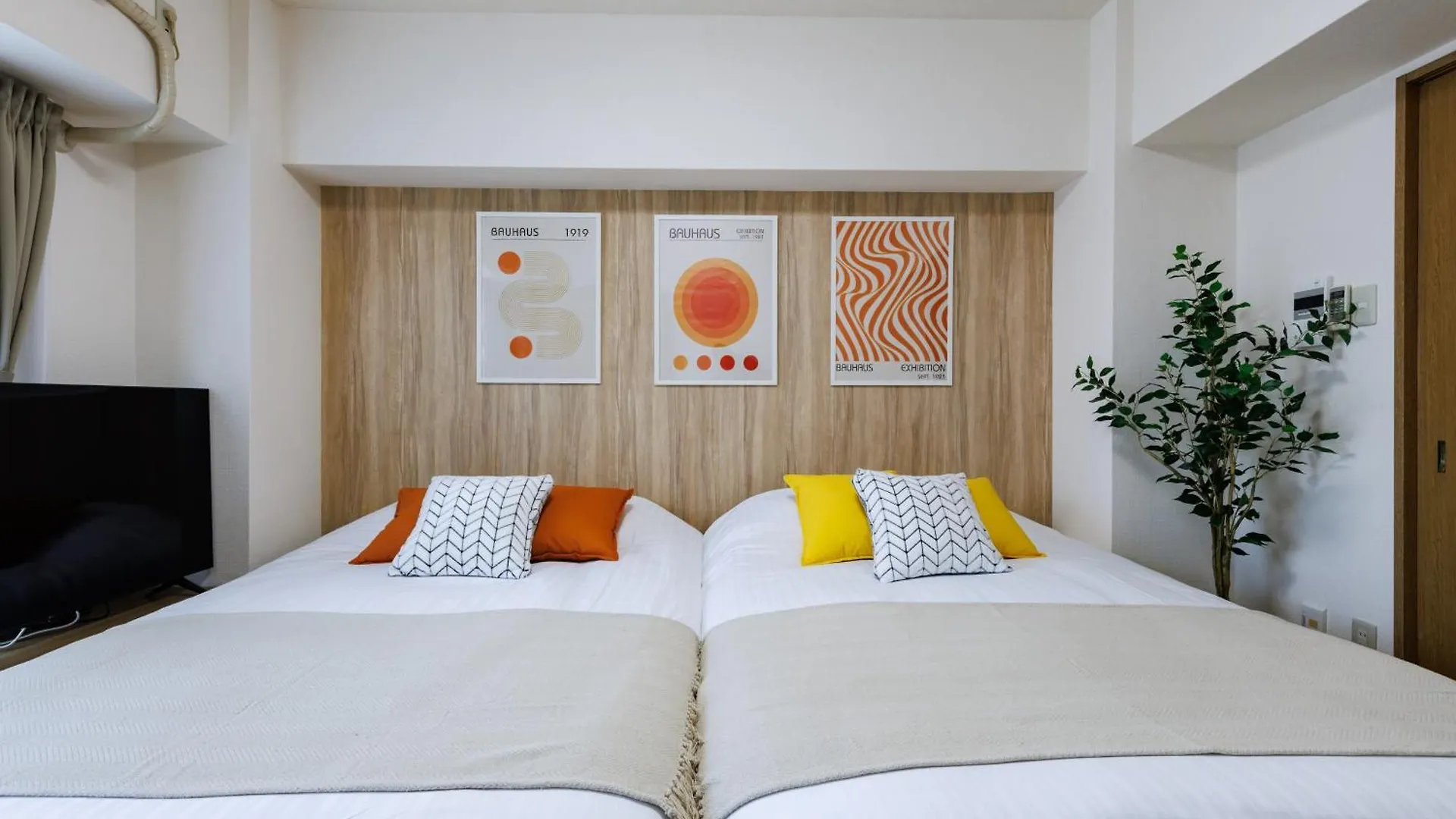 Shippo Town Hotel Nishiohashi-Eki Osaka 0*,  Giappone