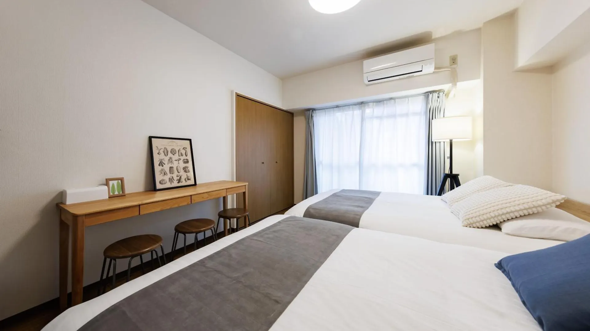 Appartamento Shippo Town Hotel Nishiohashi-Eki Osaka Giappone