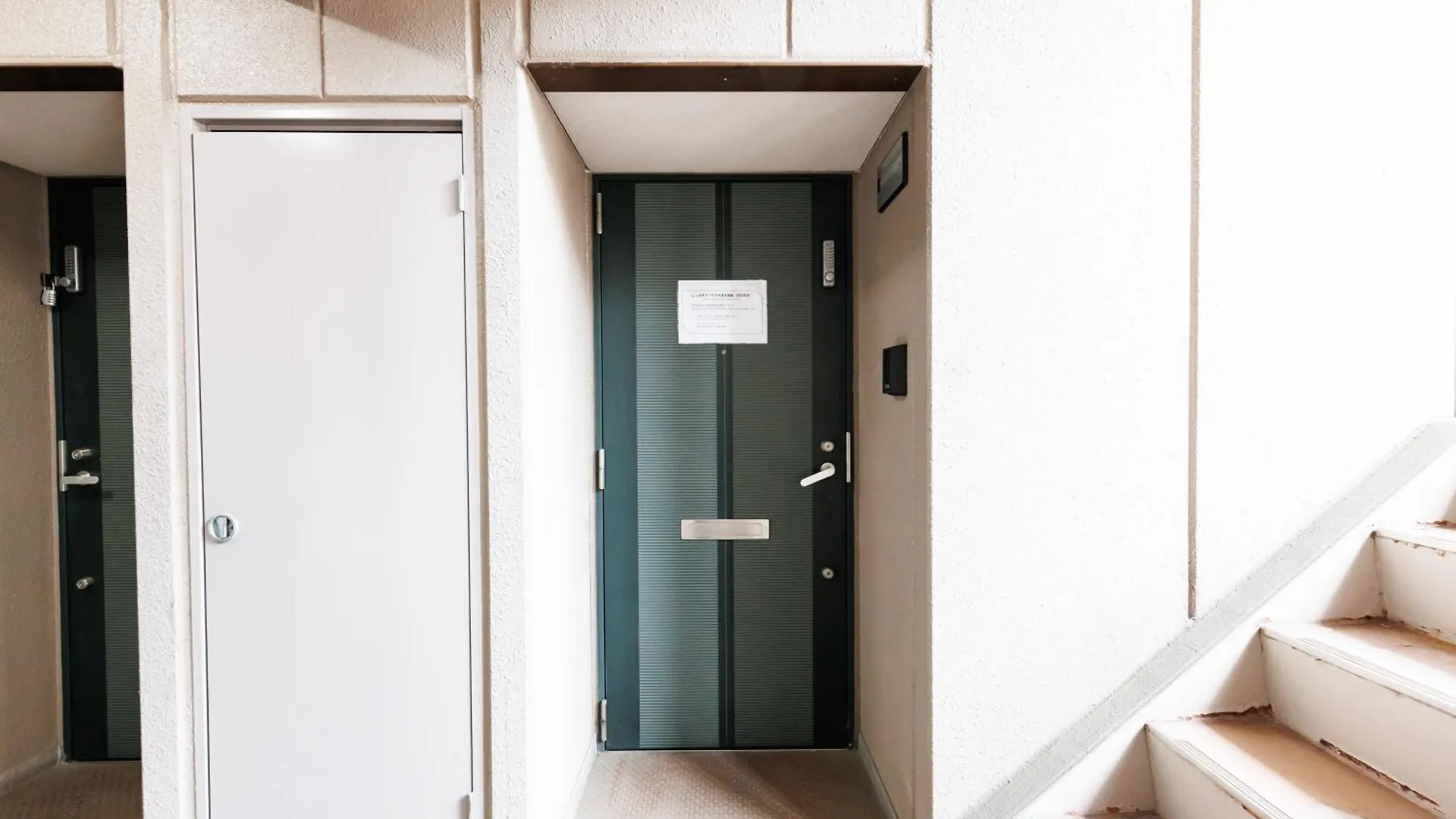 Appartamento Shippo Town Hotel Nishiohashi-Eki Osaka Giappone